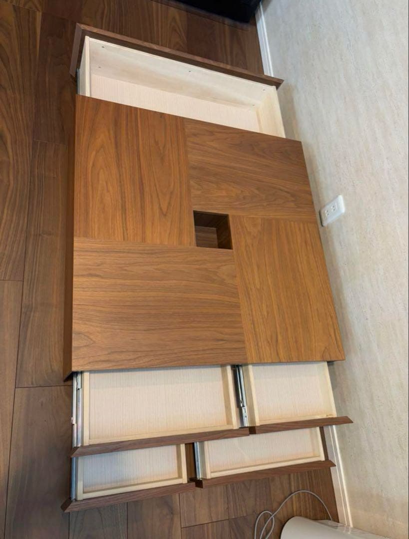 定価約11万　関家具 センターテーブル