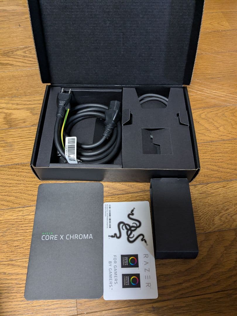 Razer Core X 外部GPUエンクロージャー　外付グラフィックボックス