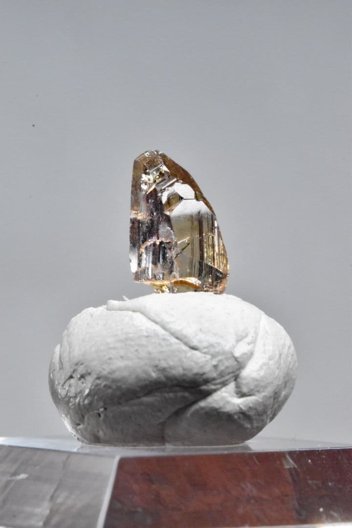 タンザナイトフェア！ パーティーカラータンザナイト原石A05