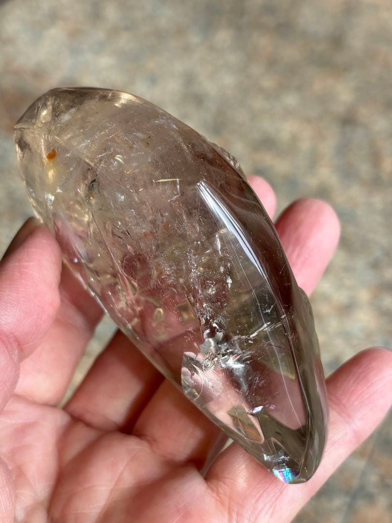 天然シトリン　龍の手彫り置物　流木台座付き　レインボーあり　236g 天然石