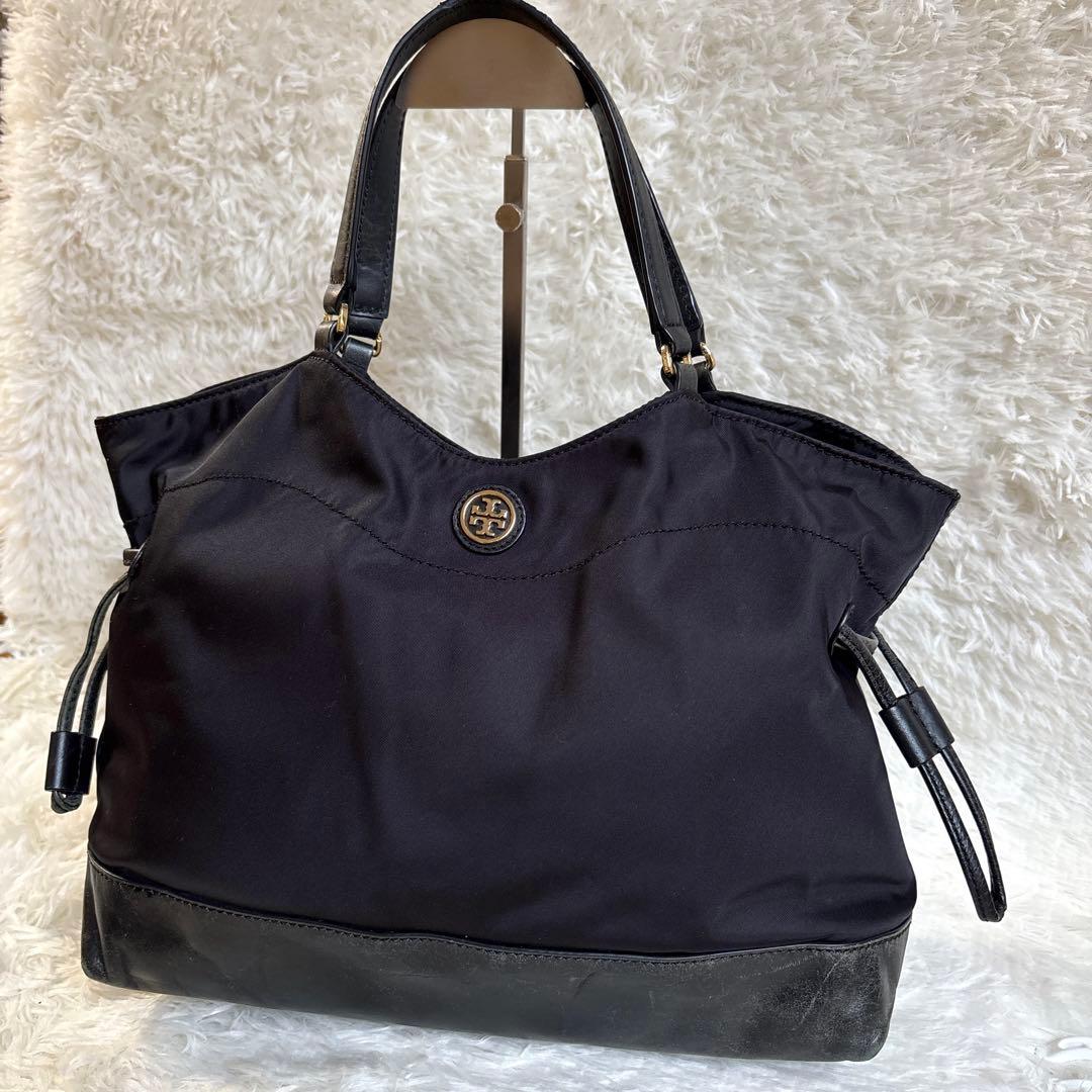 らーこ 美品 トリーバーチ トートバッグ ハンドバッグ ゴールドロゴ 黒