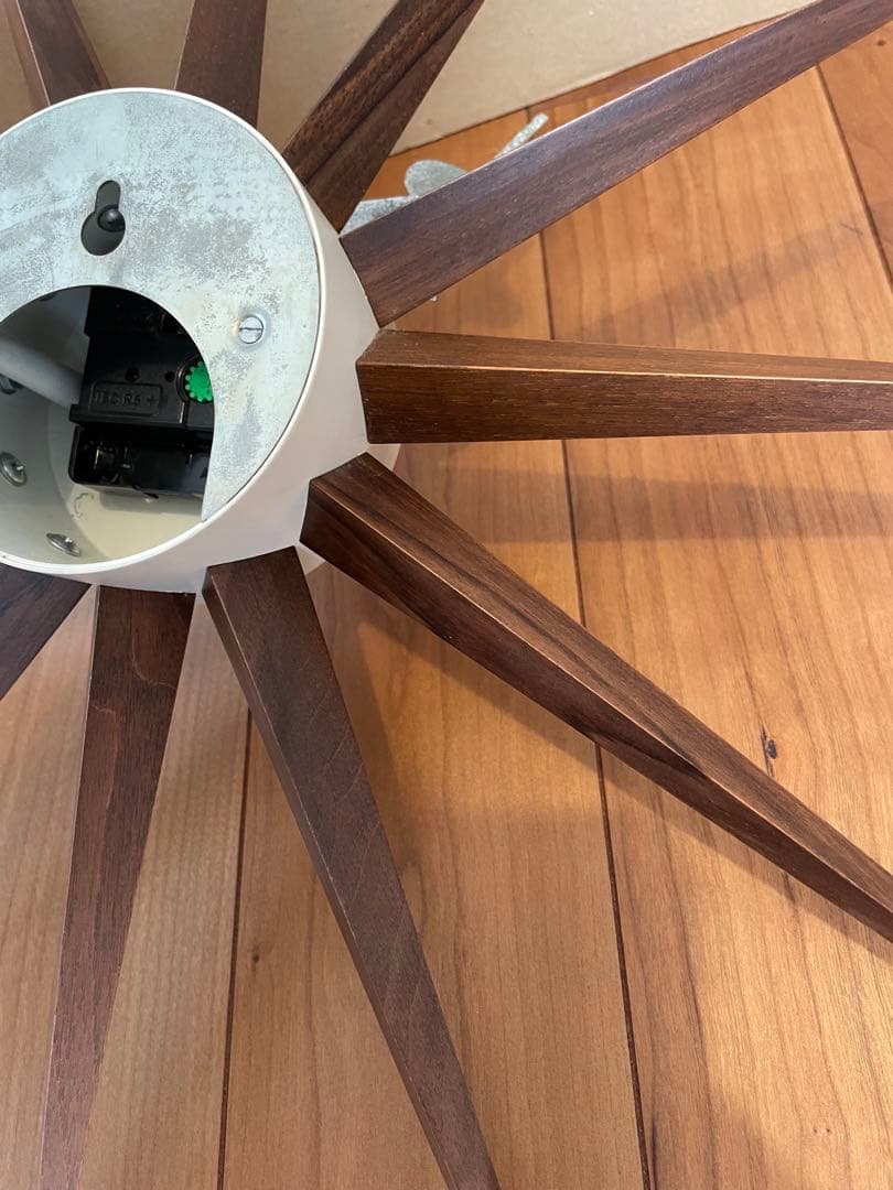 Vitra　正規品　サンバーストクロック　ウォルナット　時計　ジョージネルソン