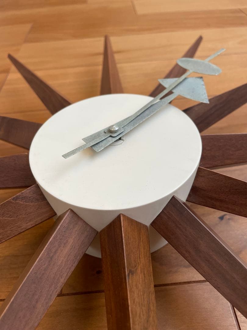 Vitra　正規品　サンバーストクロック　ウォルナット　時計　ジョージネルソン