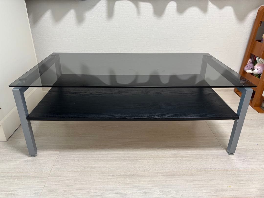 スタイリッシュなセンターテーブル