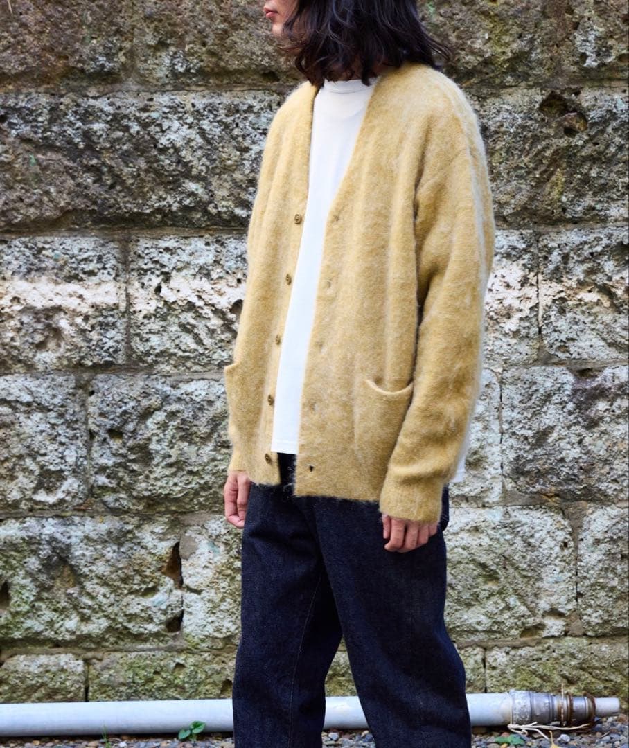 イエロー Vネックカーディガン モヘア混合