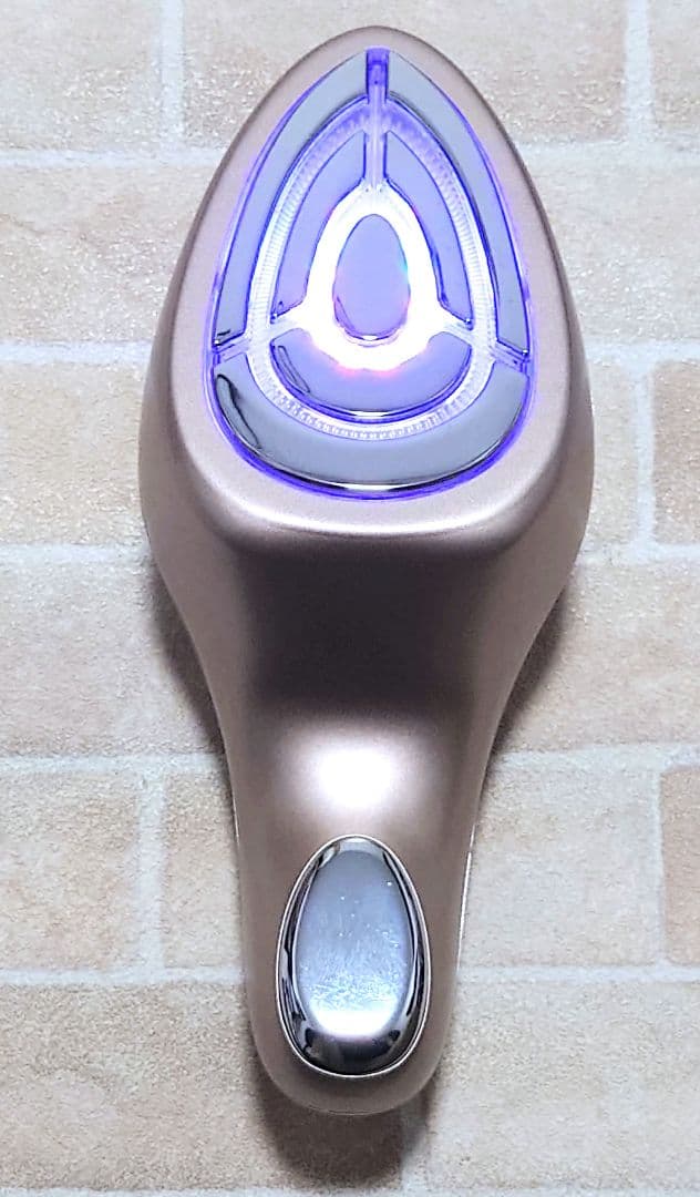 美品　ME LA BOUM ラボン　エクラ　美顔器 IKKO　プロデュース