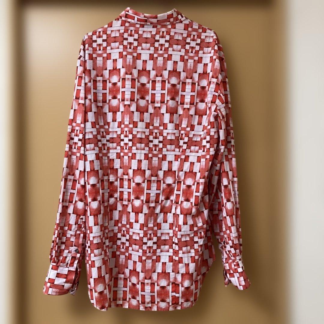 ま*ん様 【レア美品】ベルサーチ 赤柄シャツ ビンテージ