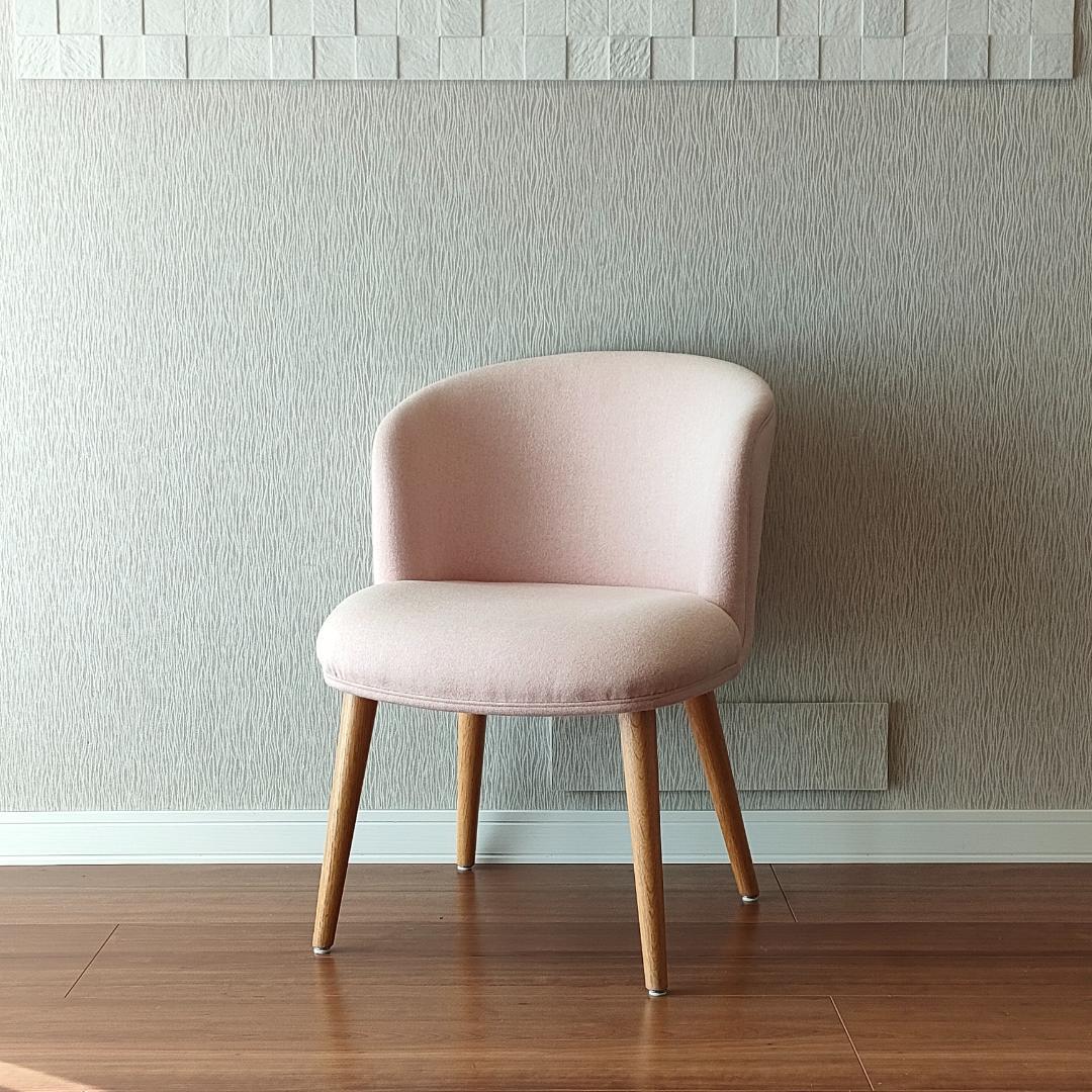 シャルロット・ビルトゲン　デザイナーズチェア　オーダーメイド　定価7万