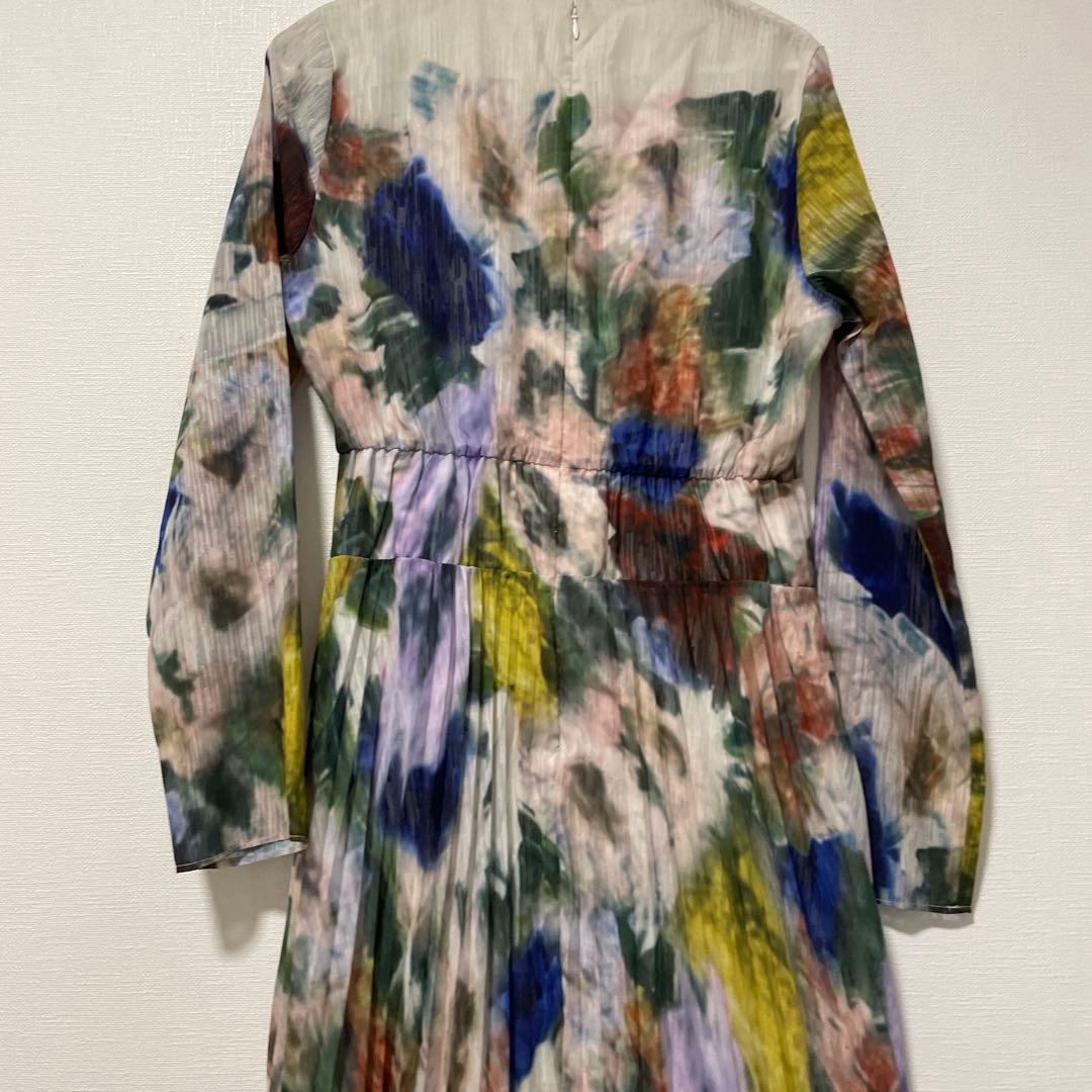 アメリ　UND TEXTURE ART FLOWER DRESS
