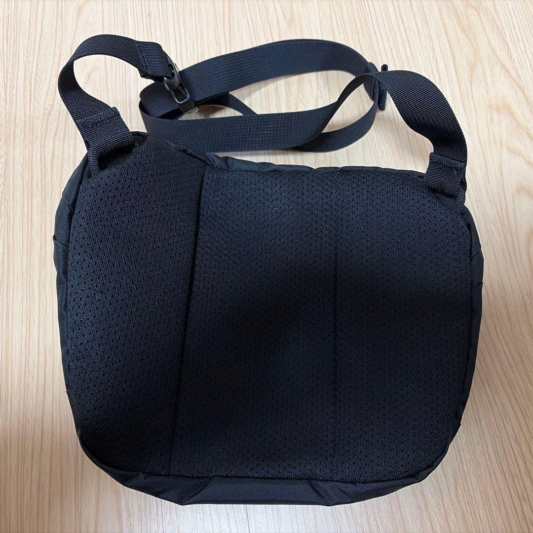 【極美品】アークテリクス マンティス2 ブラック ARC'TERYX