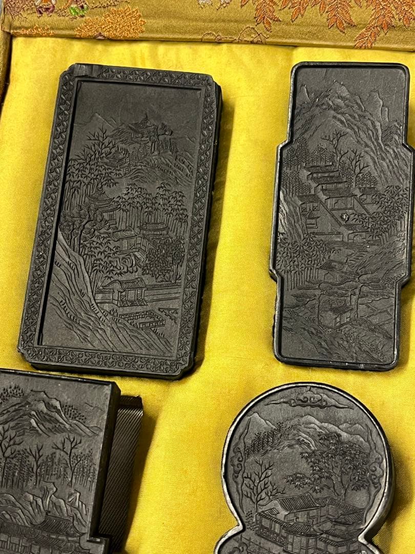 中国　書道　古墨　希少 珍品 唐墨 古墨 固形墨 中国美術 古玩 共箱 紙箱