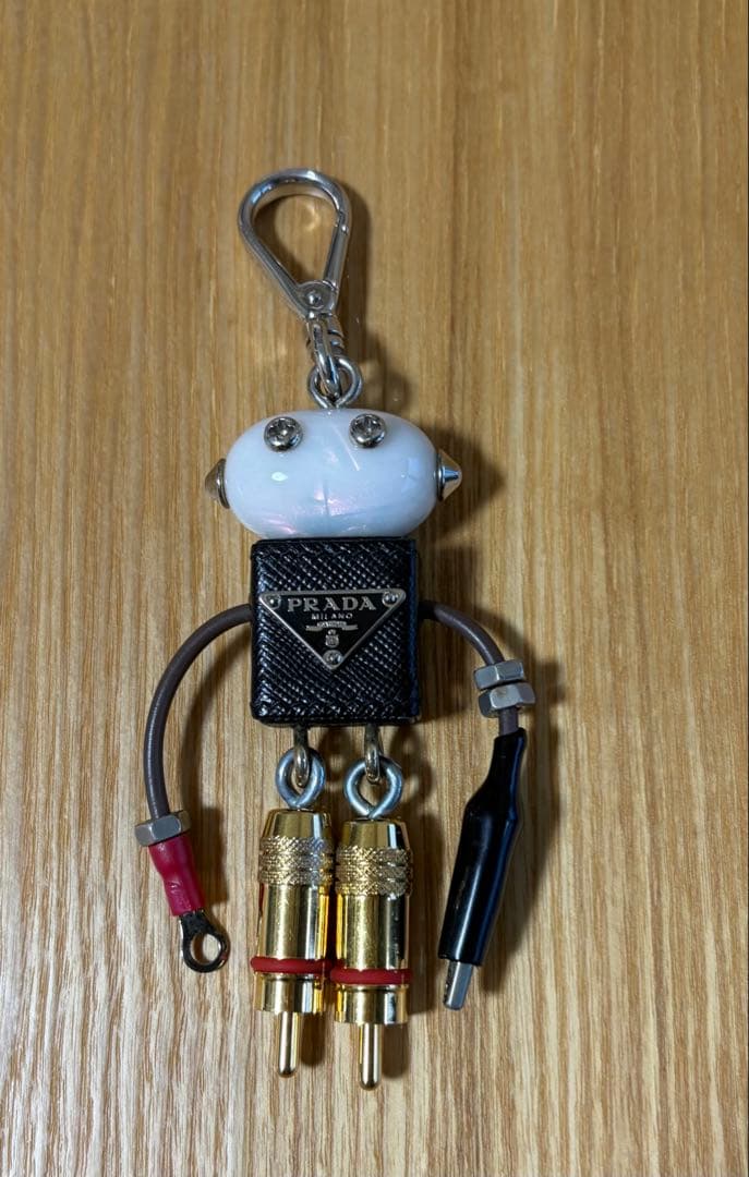 PRADA ⭐︎プラダロボット型バッグチャーム
