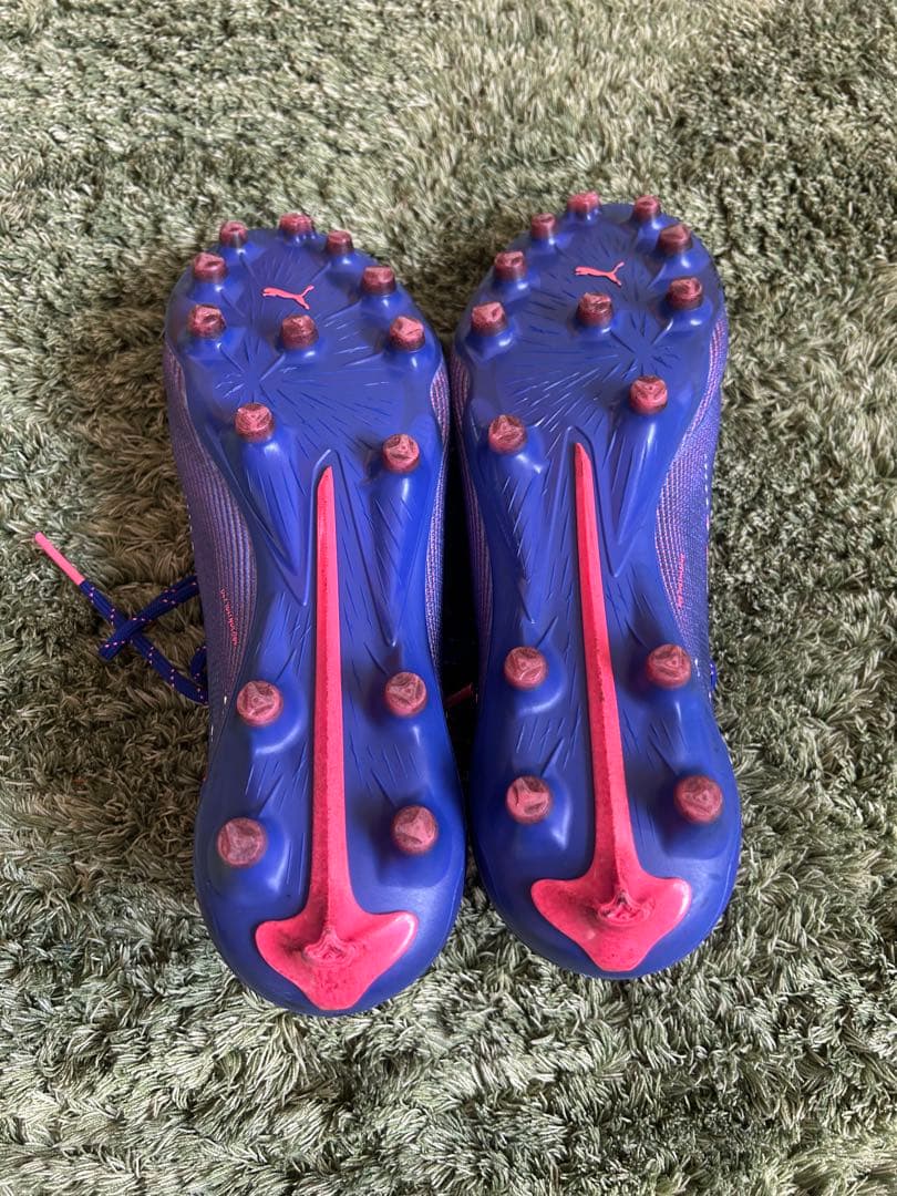 プーマ ウルトラ 5 アルティメット AG(パープル×ピンク)