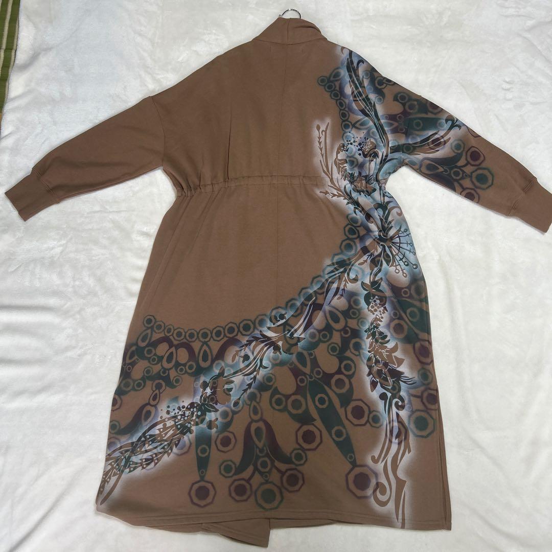 YOKANGティアラ柄ロングコート スウェット素材ブラウン