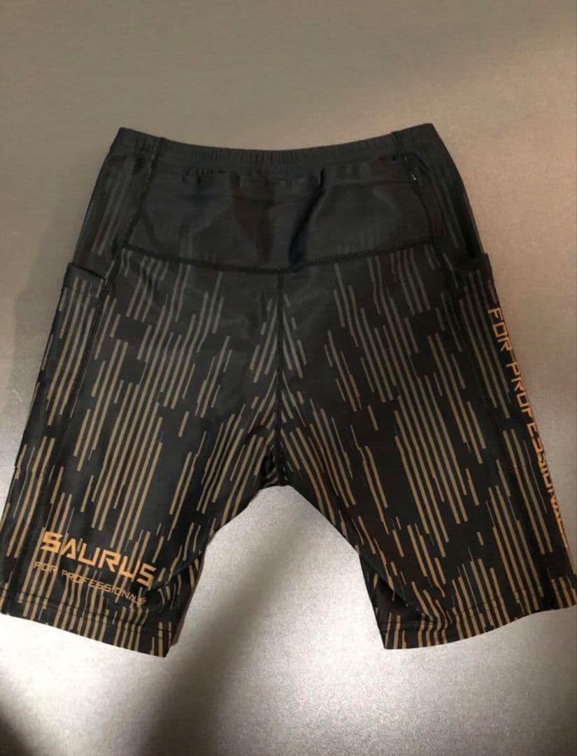 アミノサウルス　AMINO SAURUS ハーフタイツ　サイズS