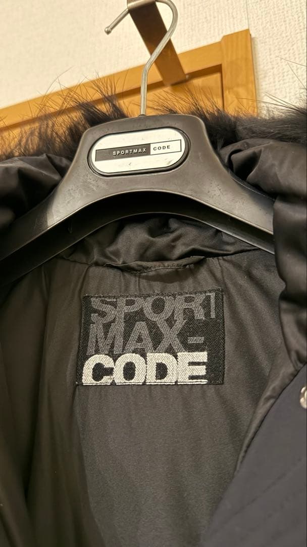 早い者勝ち 美品 Max Mara Sportsmax Code ダウンコート