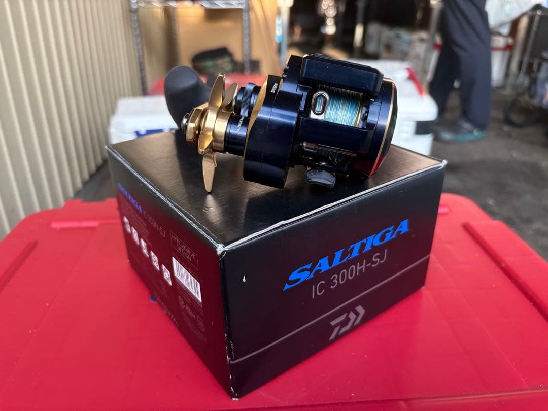 SALITGA IC 300H-SJ ベイトリール