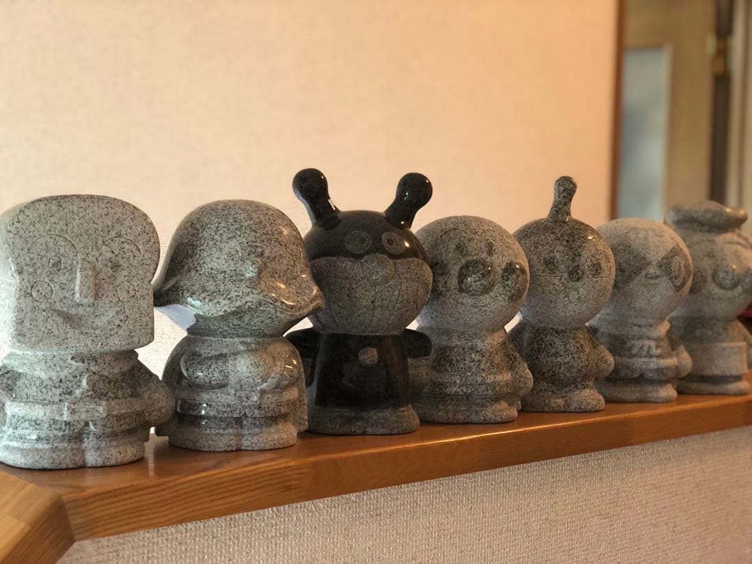 御影石 アンパンマンと仲間達 置物 7体セット