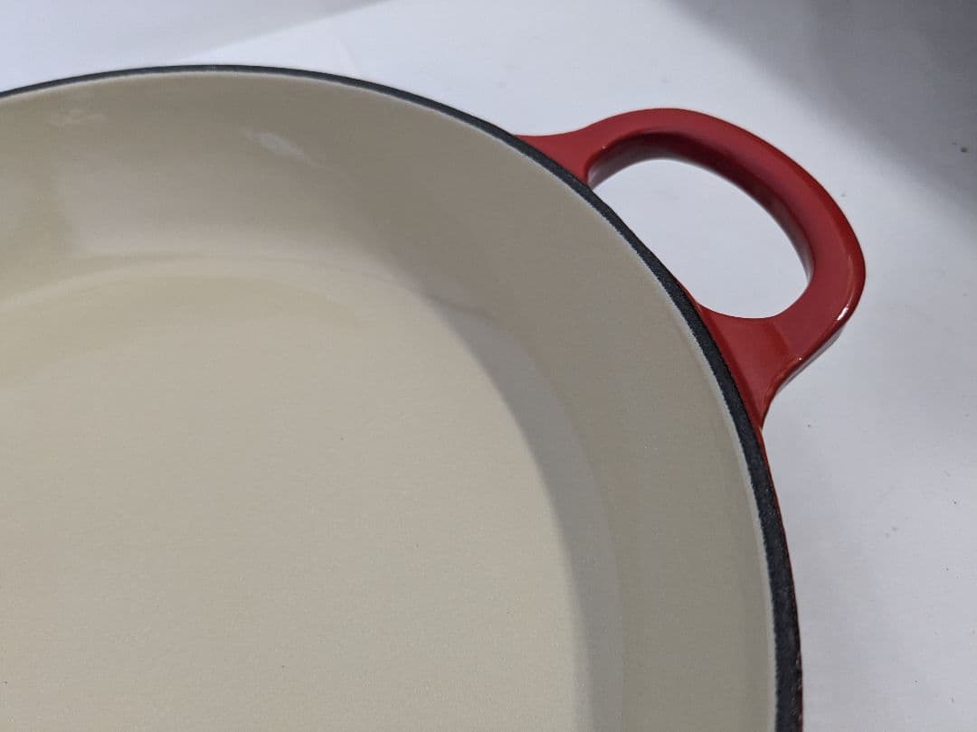 ル・クルーゼ　キャセロール　チェリーレッド　26cm