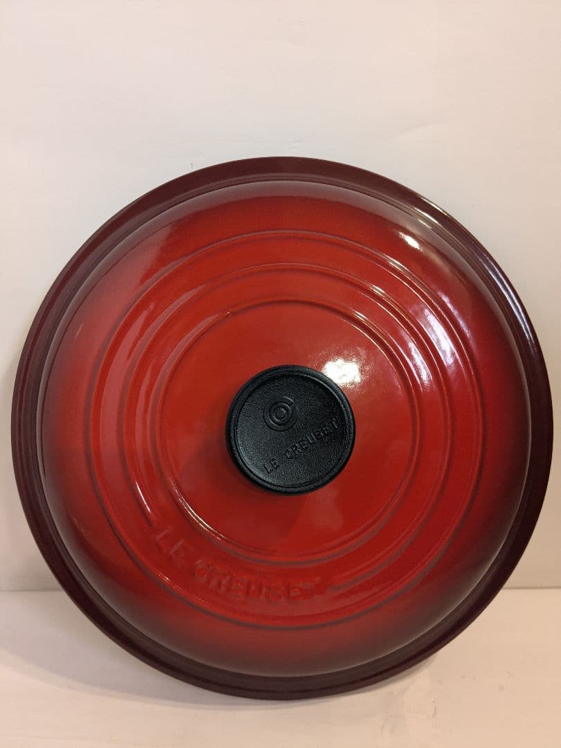 ル・クルーゼ　キャセロール　チェリーレッド　26cm