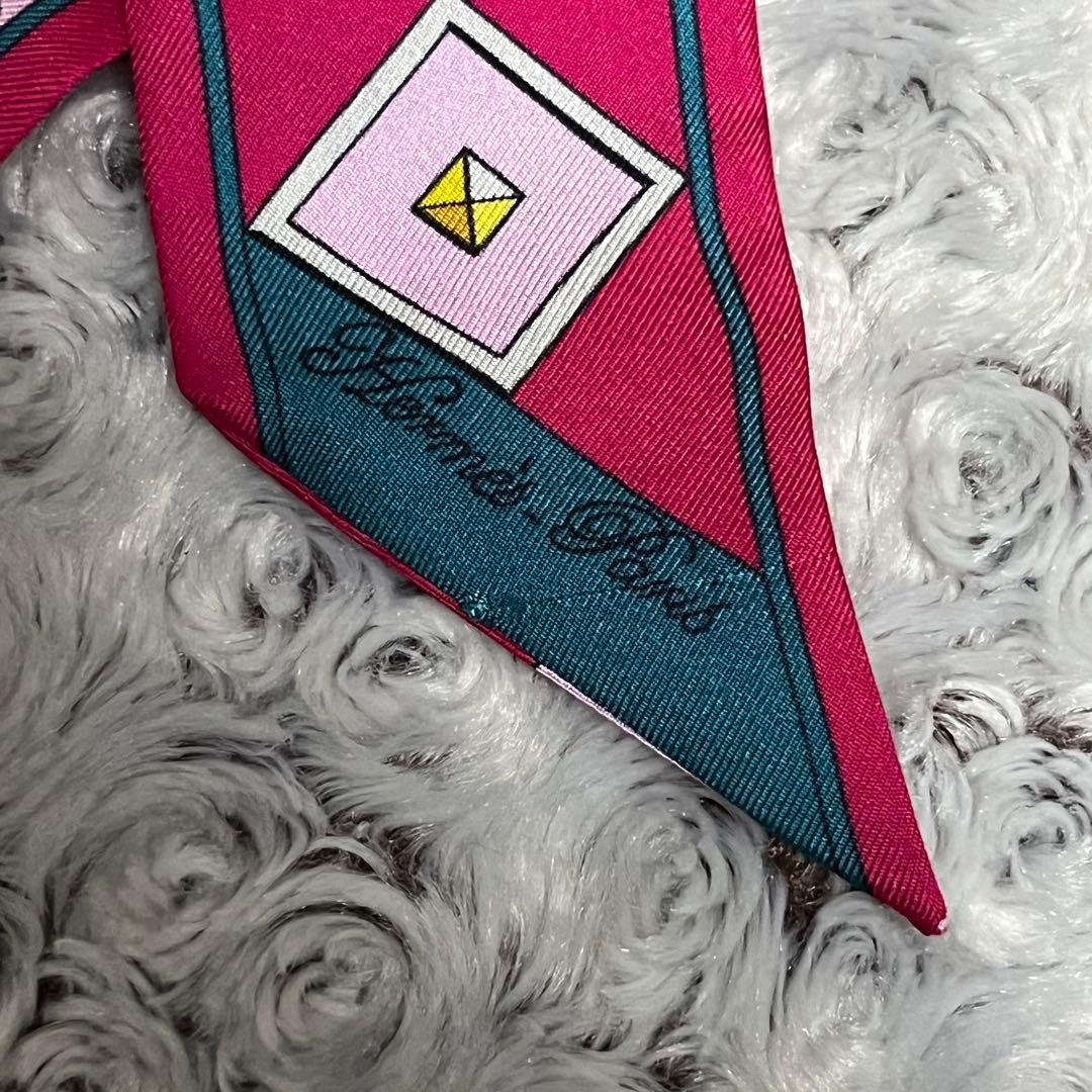 【こうちゃん】HERMES エルメス　コリエ・エ・シアン　ツイリー