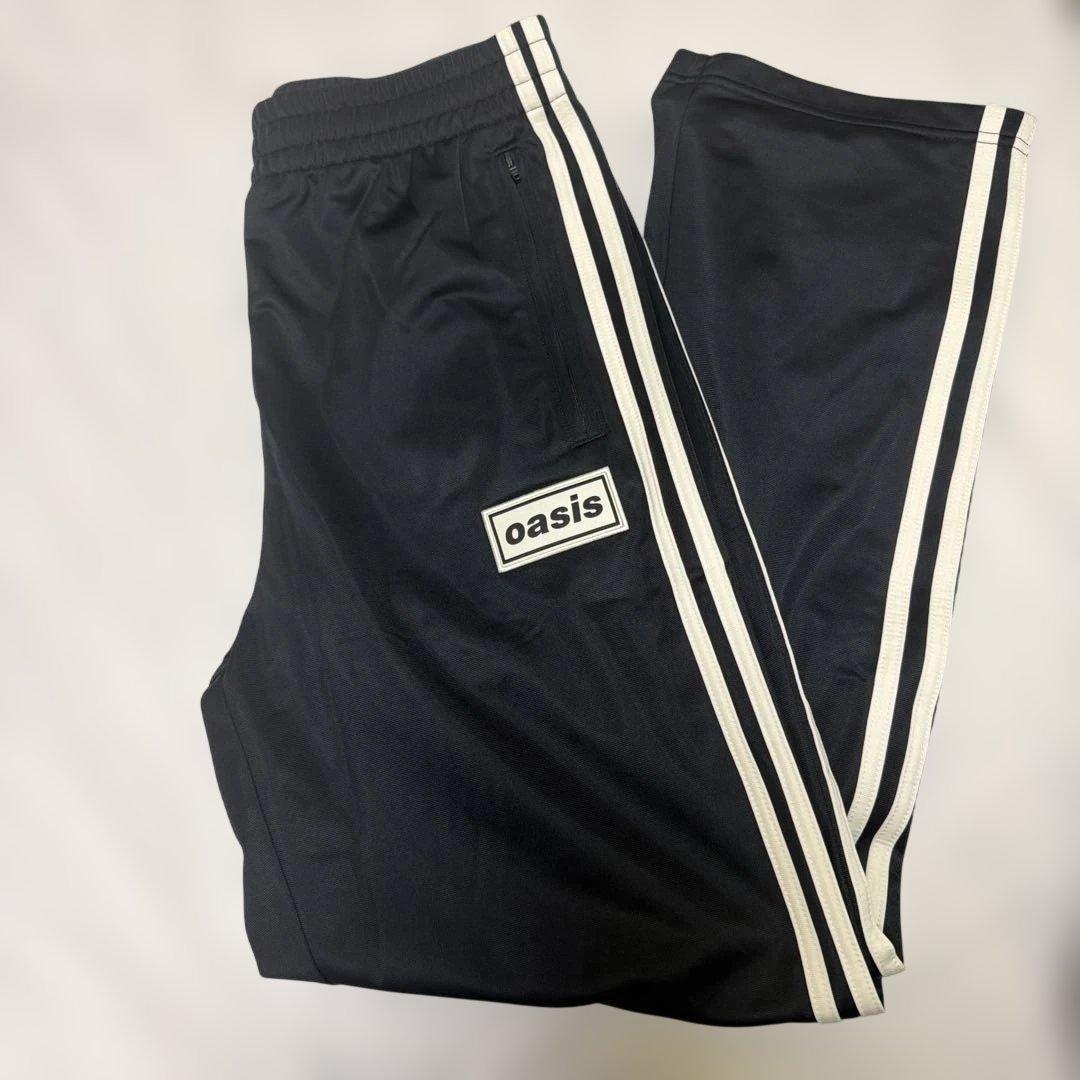 adidas oasis ジャージパンツ Ｌサイズ