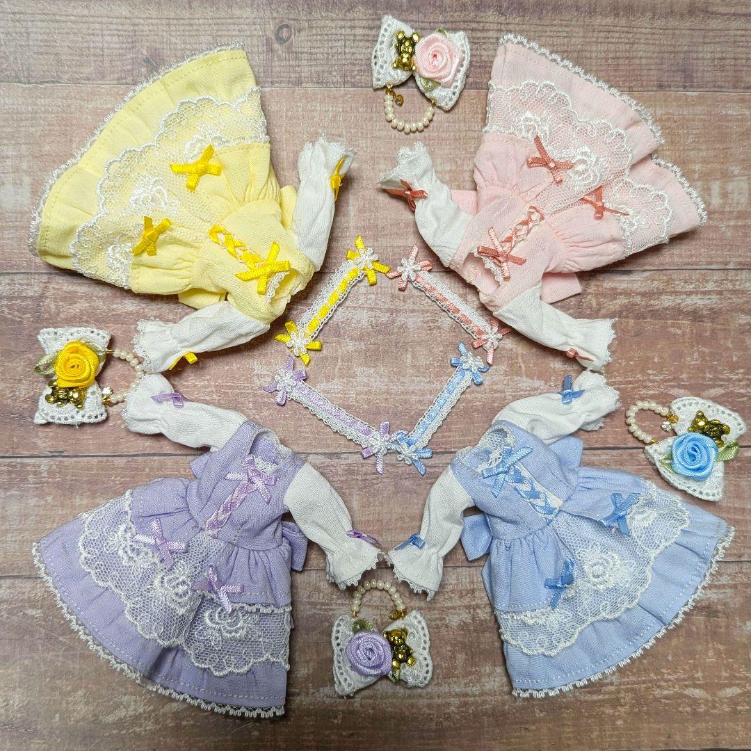ロリータワンピセット　４色セット　おまけ付き　メガミデバイス