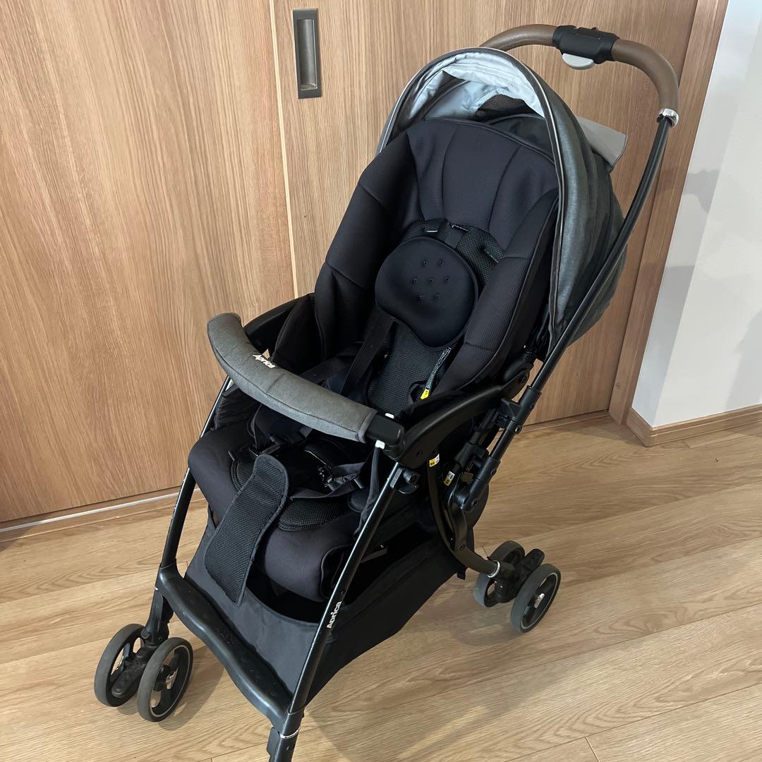 アップリカ　ベビーカー　ラクーナクッションAB