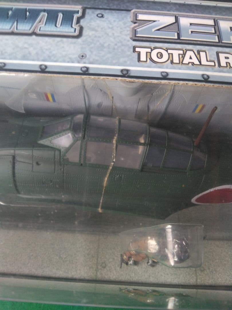 21st CENTURY TOYS 1/18 ZERO FIGHTER 零戦