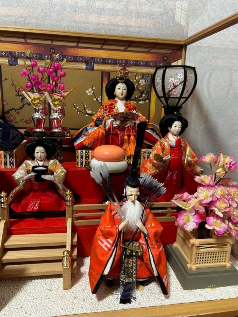 雛人形　7人飾り　3段　ケース　オルゴール　灯り