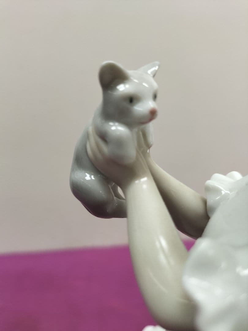 リヤドロ　陶器人形「可愛いい子猫」スペインNo6941 インテリア　絶版品