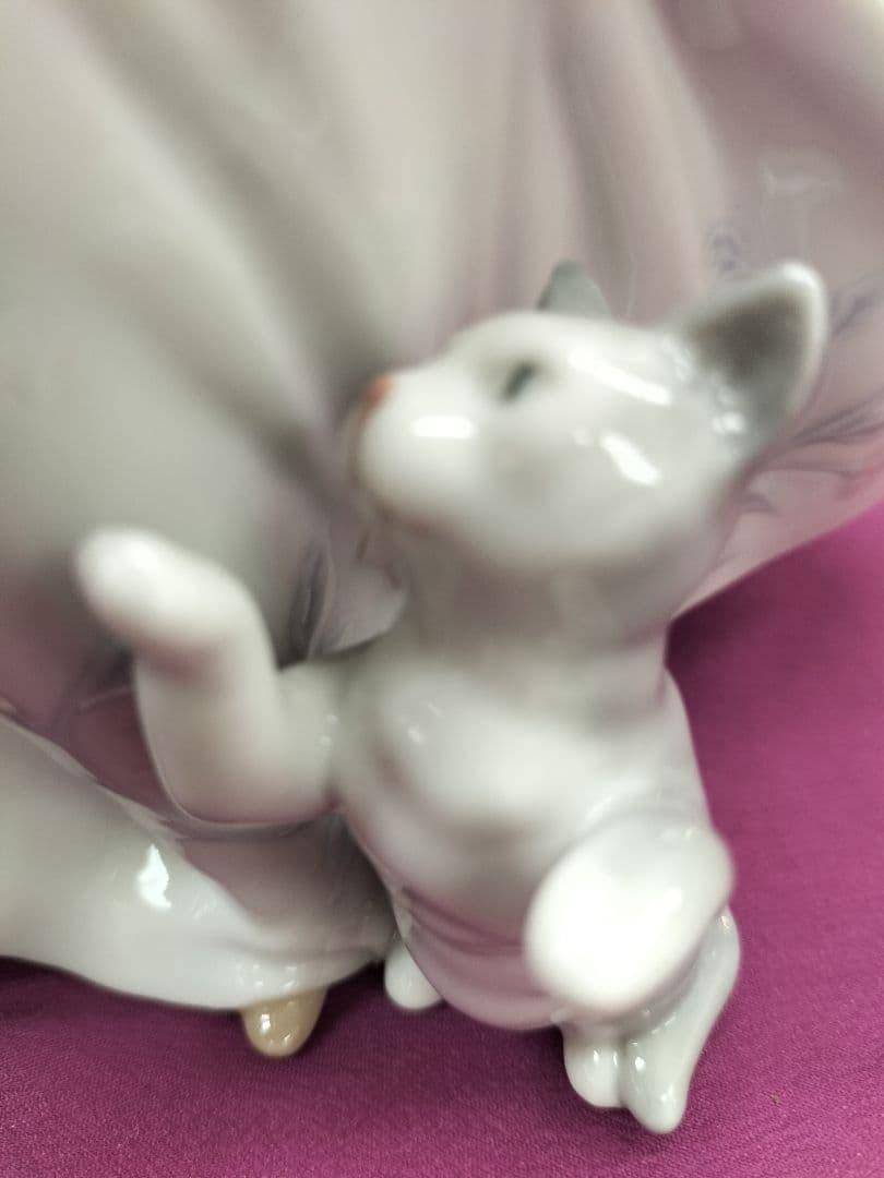 リヤドロ　陶器人形「可愛いい子猫」スペインNo6941 インテリア　絶版品