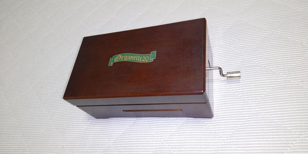 オルガニート２０　手回しオルゴール