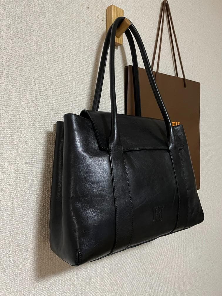 ★人気の黒・肩掛けできます★　HIROFU ヒロフ　　レザーバッグ