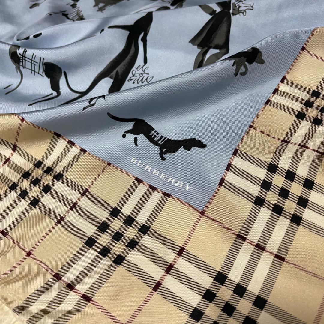 バーバリーロンドン☆大判スカーフ ノバチェック 犬 女性 散歩 シルク ブルー