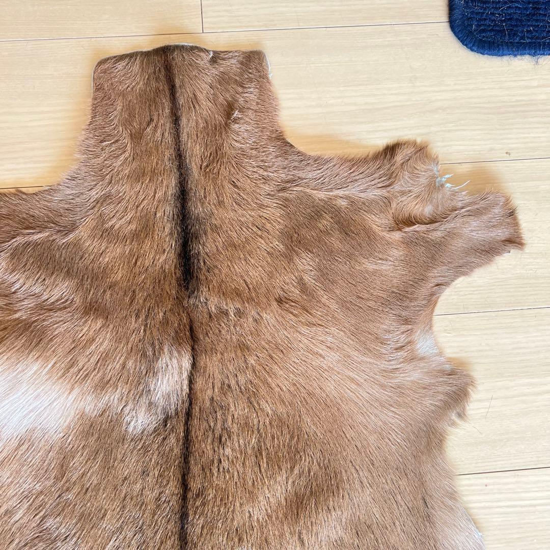 天然山羊毛皮 ヤギ皮 カーペット マット 本革 96*66cm