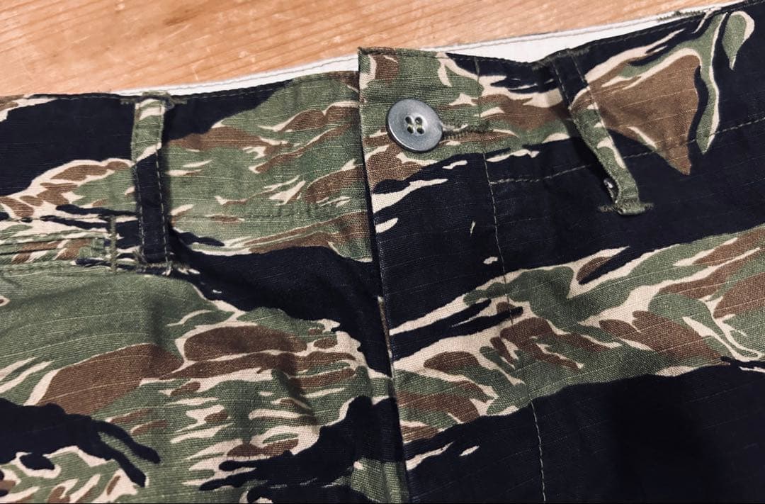 ミリタリー 古着 00s CORONA コロナ 迷彩 カーゴパンツ XL 美品