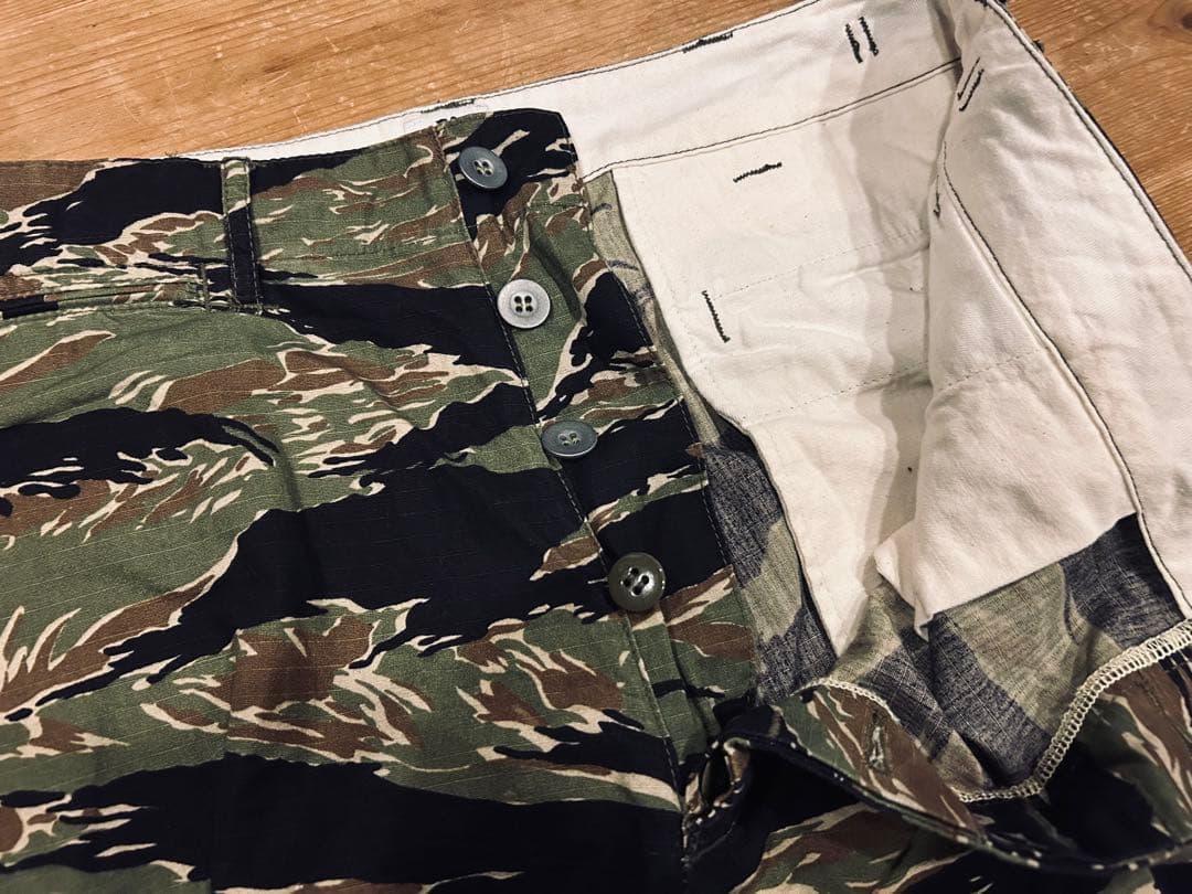 ミリタリー 古着 00s CORONA コロナ 迷彩 カーゴパンツ XL 美品