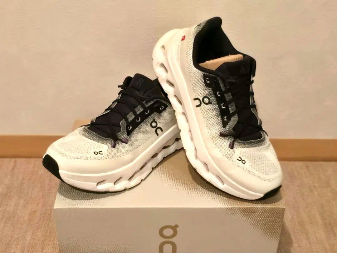 On Cloudtilt オン クラウドティルト スニーカー