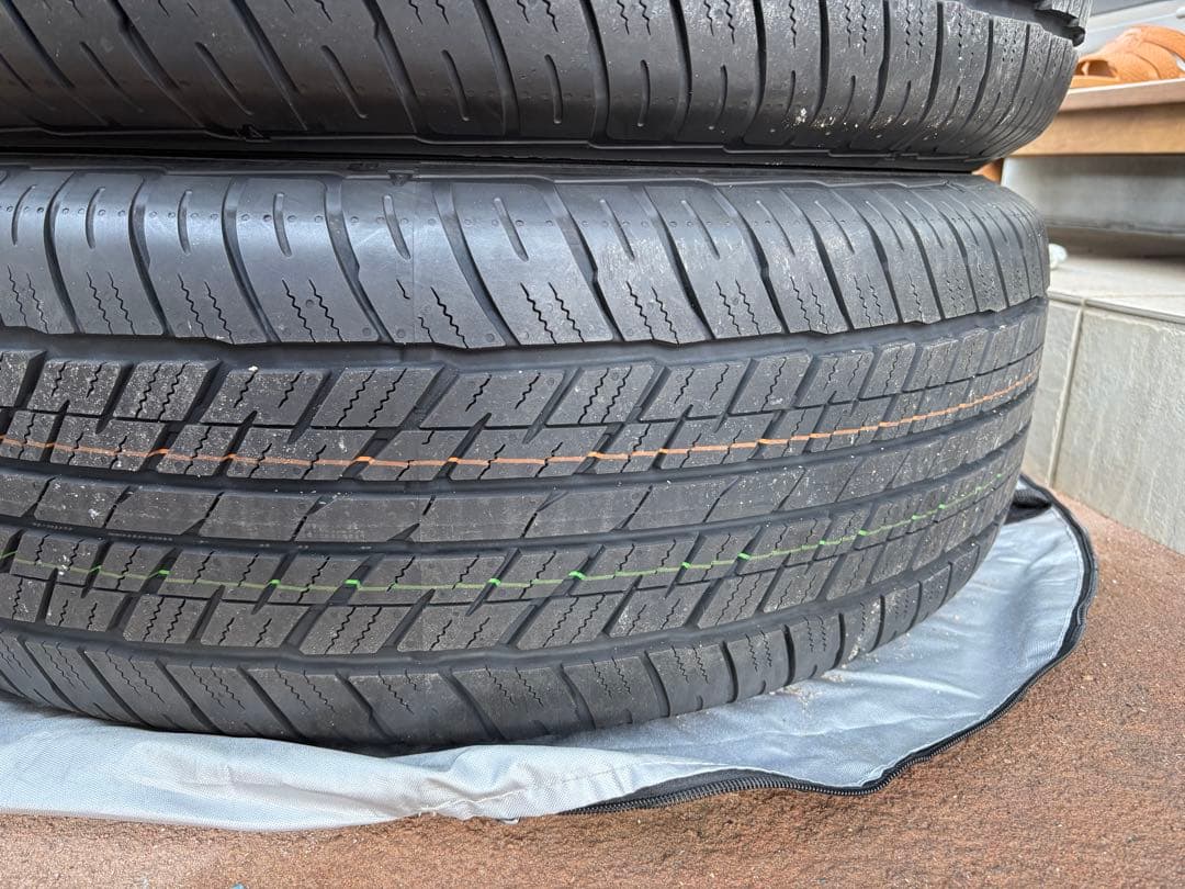 ランクル250新車外しDUNLOP GRANDTREK 265/65R18 4本