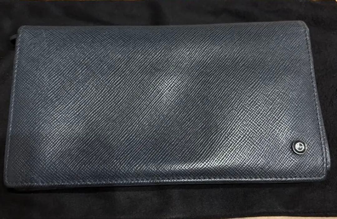 【箱付き】Giorgio Armani ブラック 長財布　ジョルジオアルマーニ