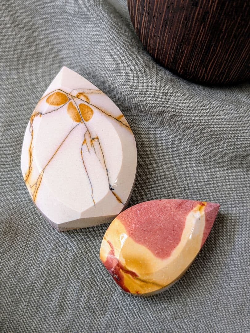 希少　♡Mookaite Jasper　ムーカイト♡　風景画　枝葉　2個セット