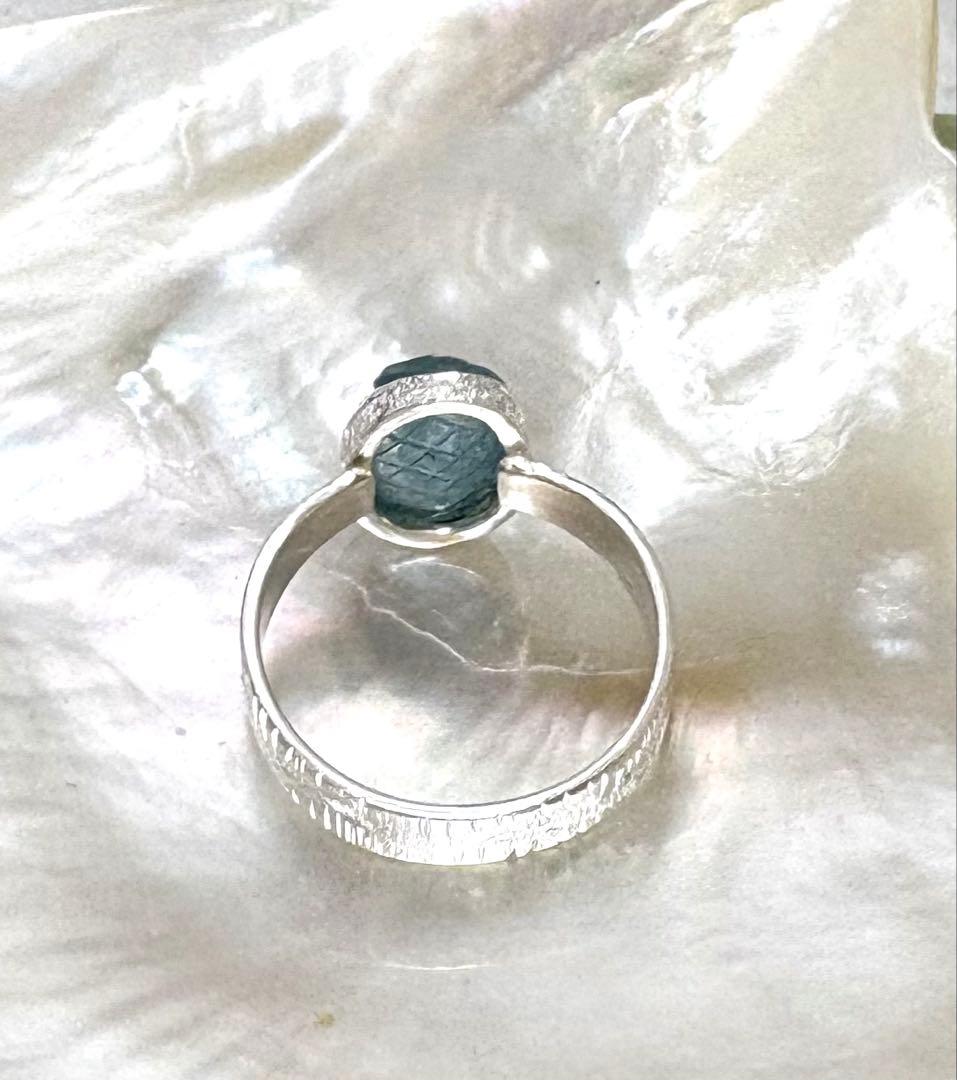 アクアマリン カービング　シルバーリング 彫刻模様