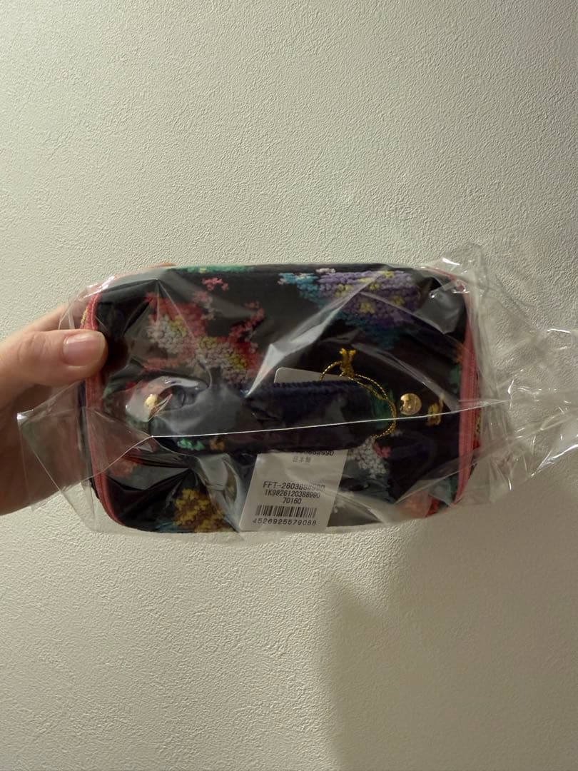 フェイラー　神崎恵　バニティポーチ　ネイビー