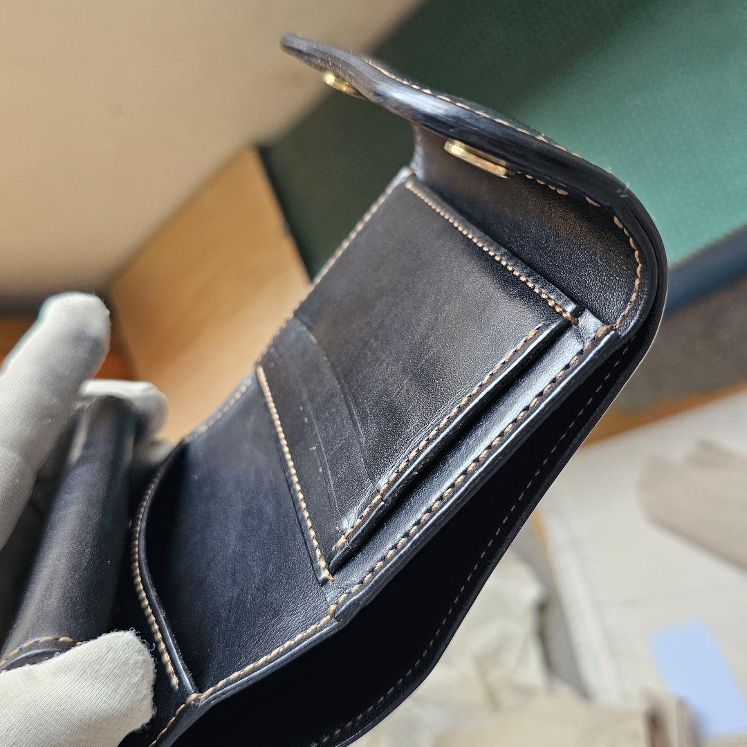 ワイルドスワンズ グリーン サドル シェルコードバン イーノ Cordova