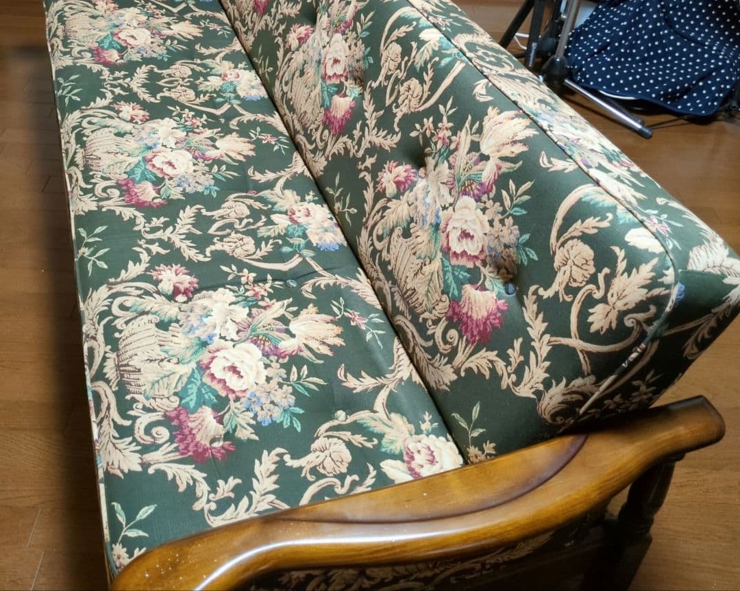 ◎引越しに伴い出品します◎カリモク　ソファベッド　3人がけ