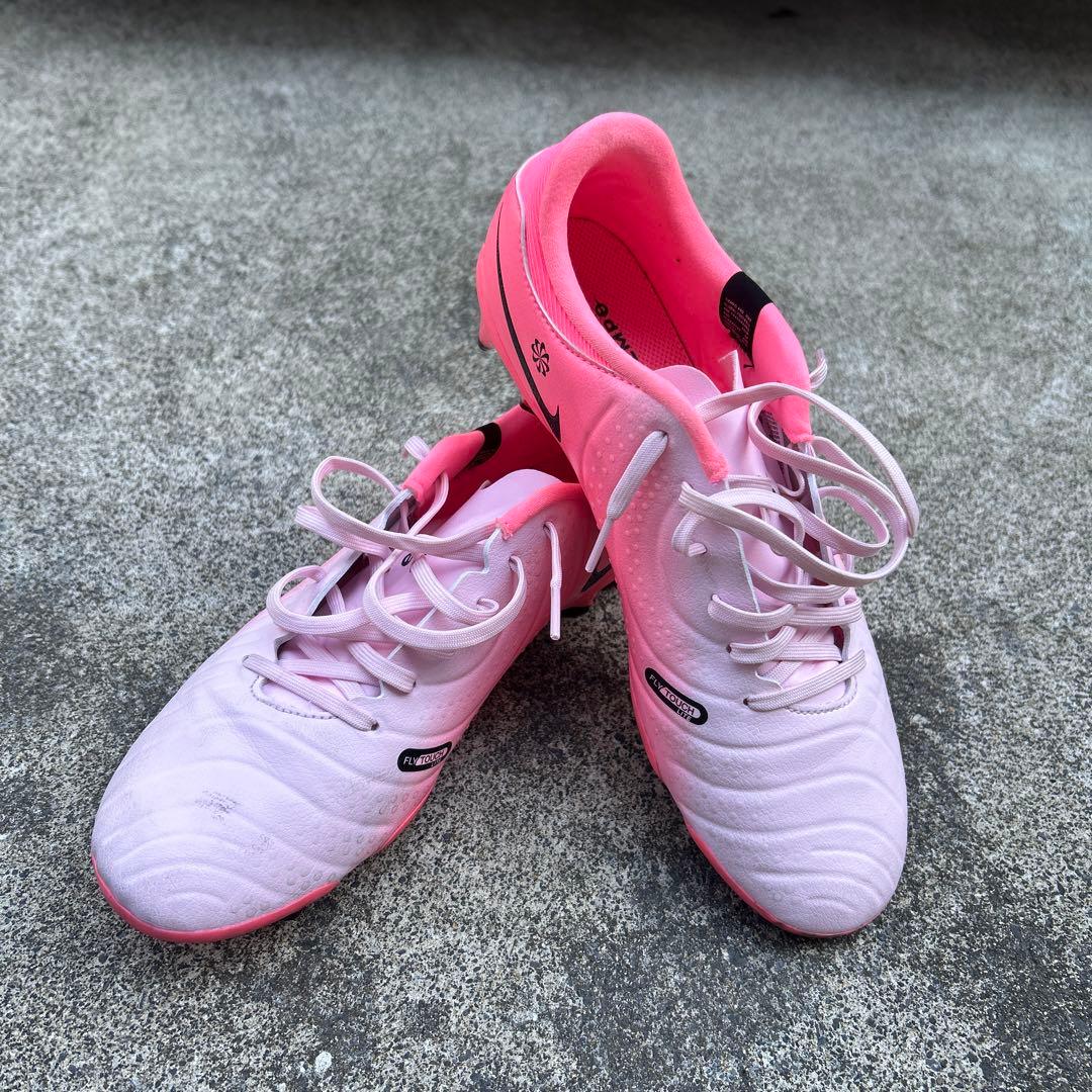 ナイキ ティエンポ レジェンド 10 アカデミー FG/MG