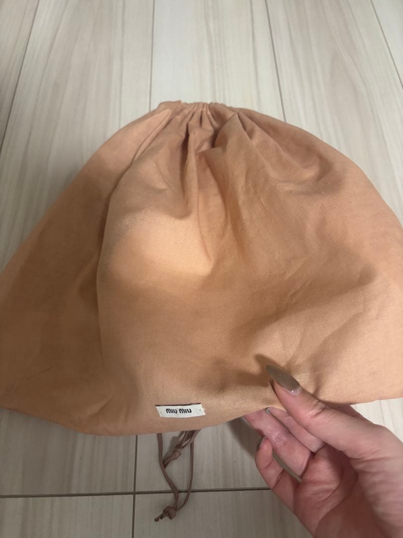 miu miu ドリルベースボールキャップ