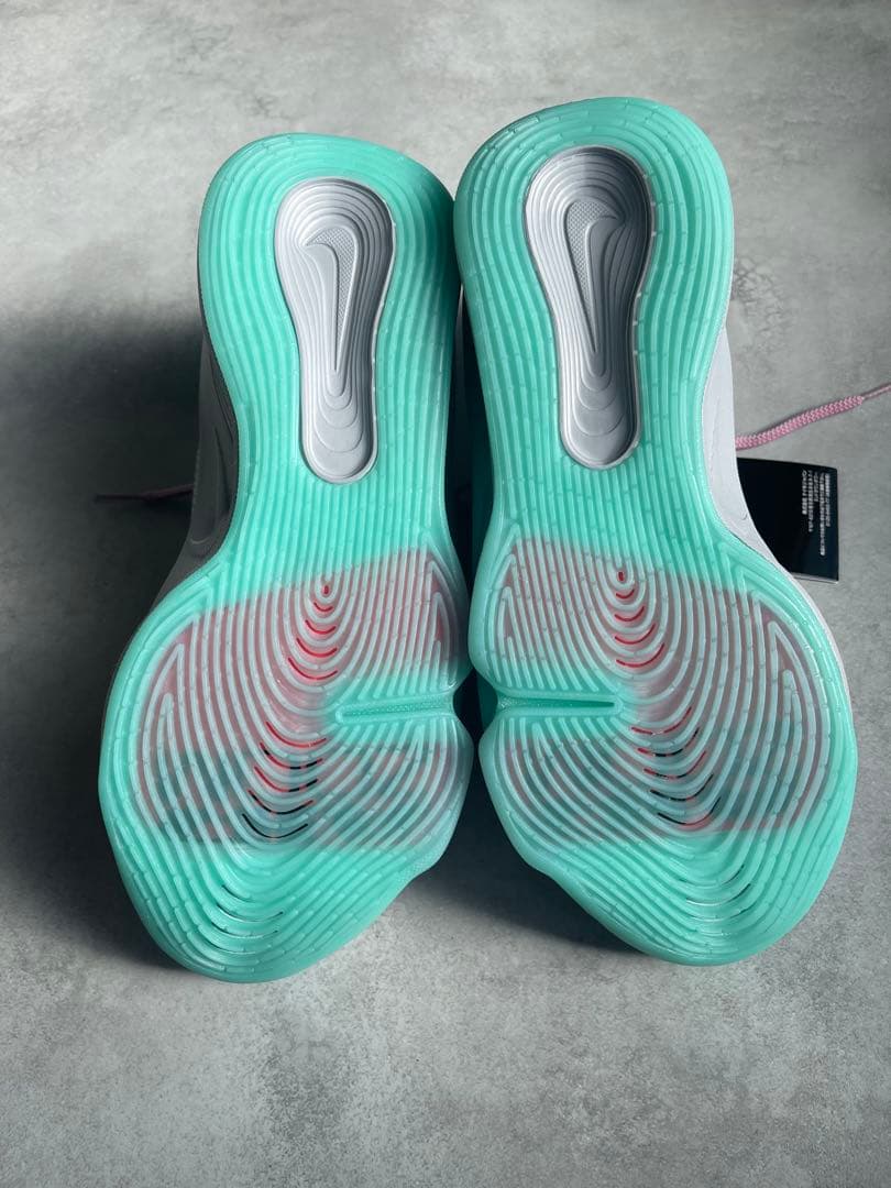 Nike G.T. ハッスル 3 バスケットボールシューズ