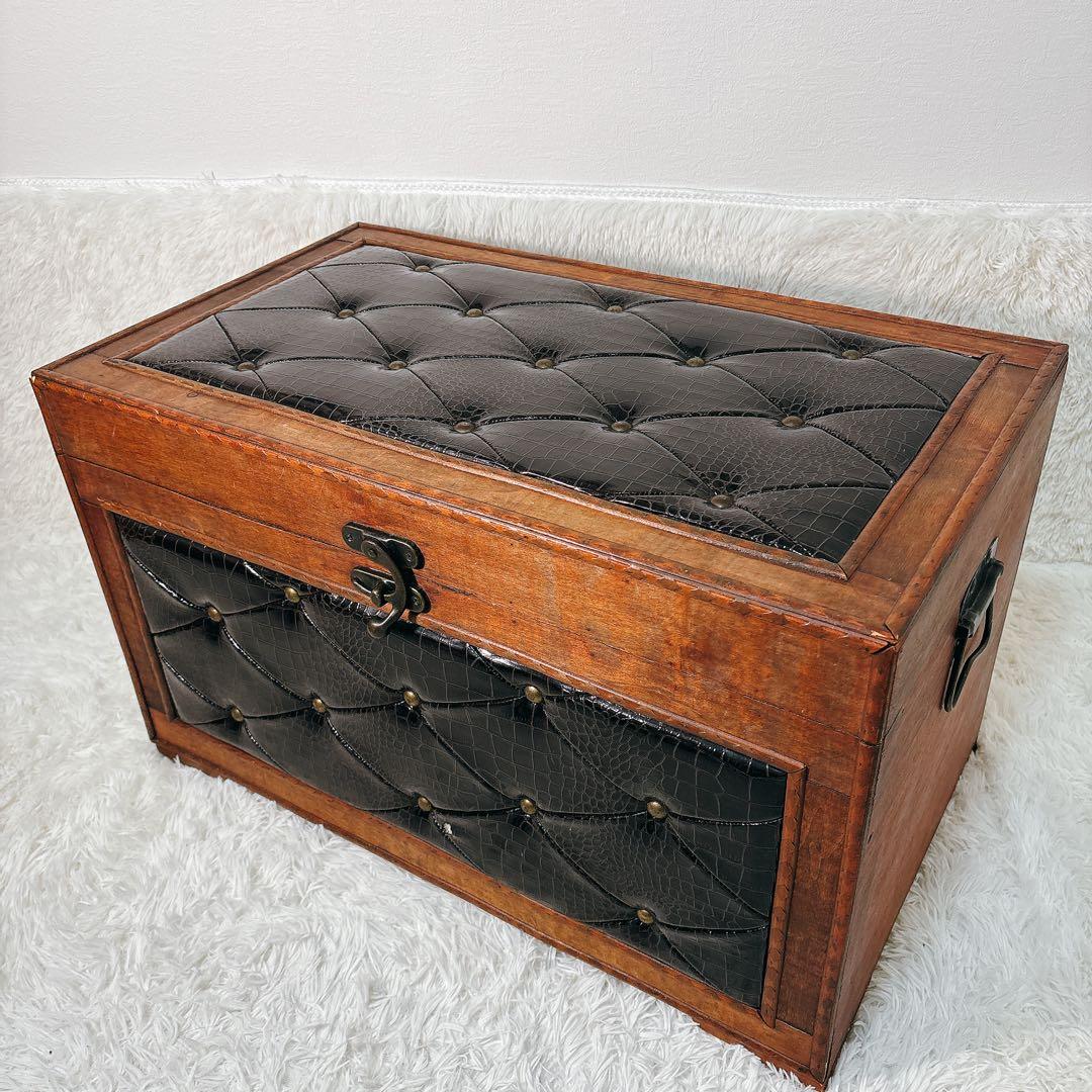 ✨送料無料✨ アンティーク スツール ボックス 収納ボックス クロコ型押し 宝箱